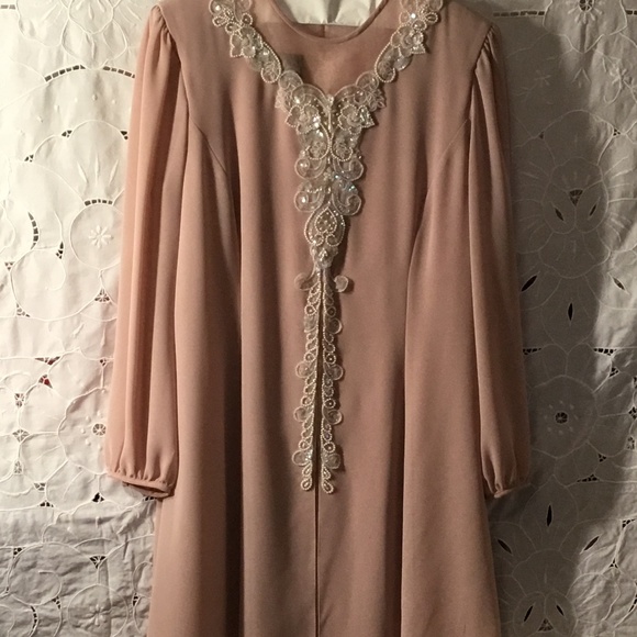 Dress - Picture 1 of 1